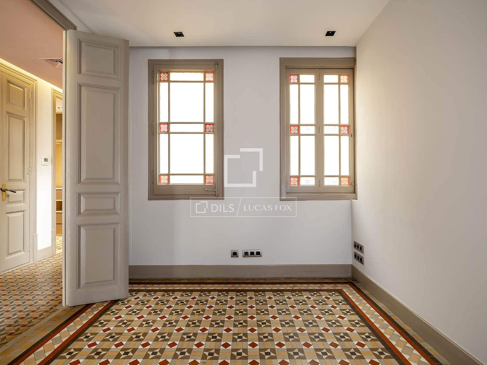 3 slaapkamer Appartement te huur in Barcelona stad - € 8.700 (Ref: 9809387)