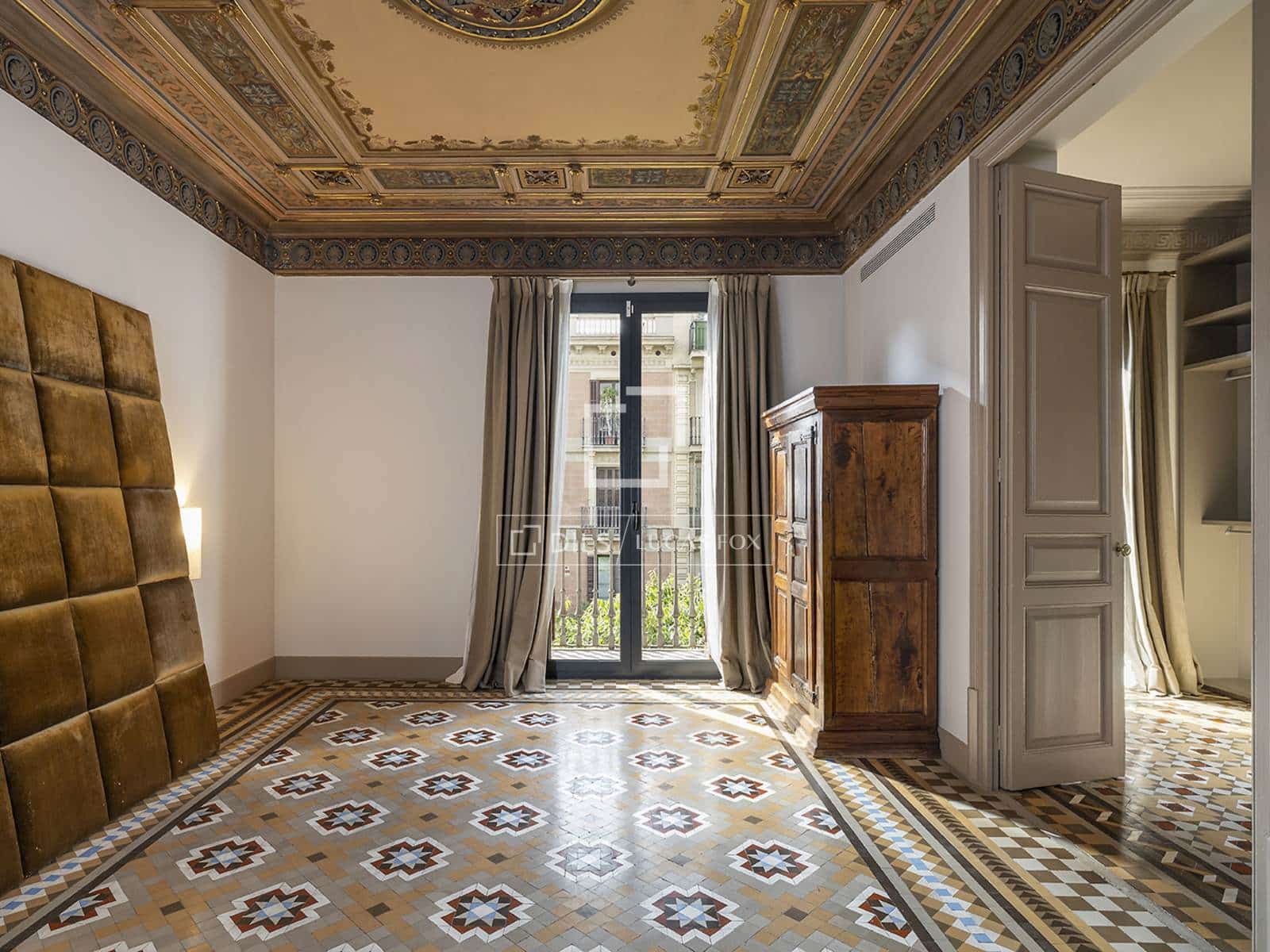 3 slaapkamer Appartement te huur in Barcelona stad - € 8.700 (Ref: 9809387)