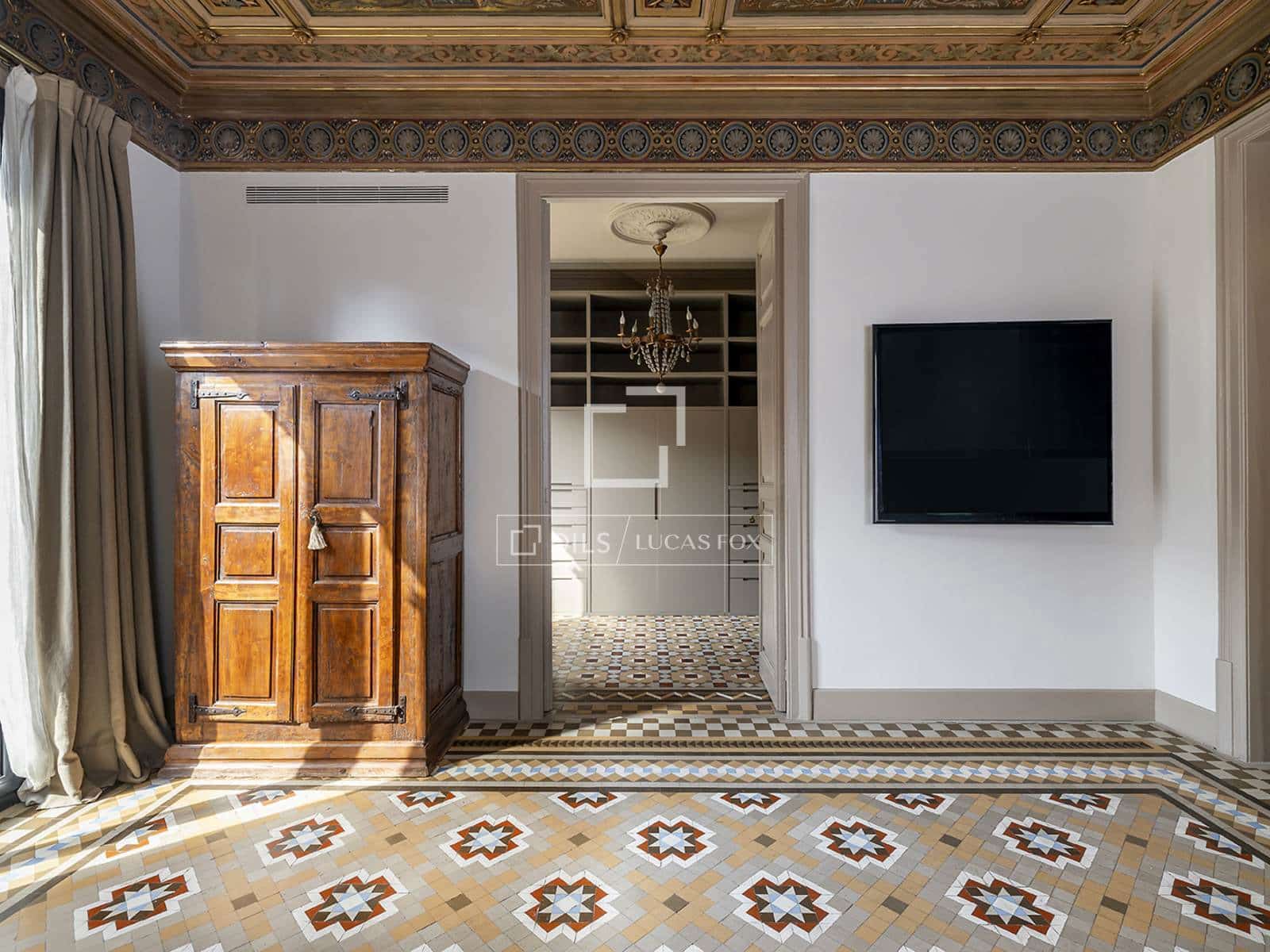 3 slaapkamer Appartement te huur in Barcelona stad - € 8.700 (Ref: 9809387)