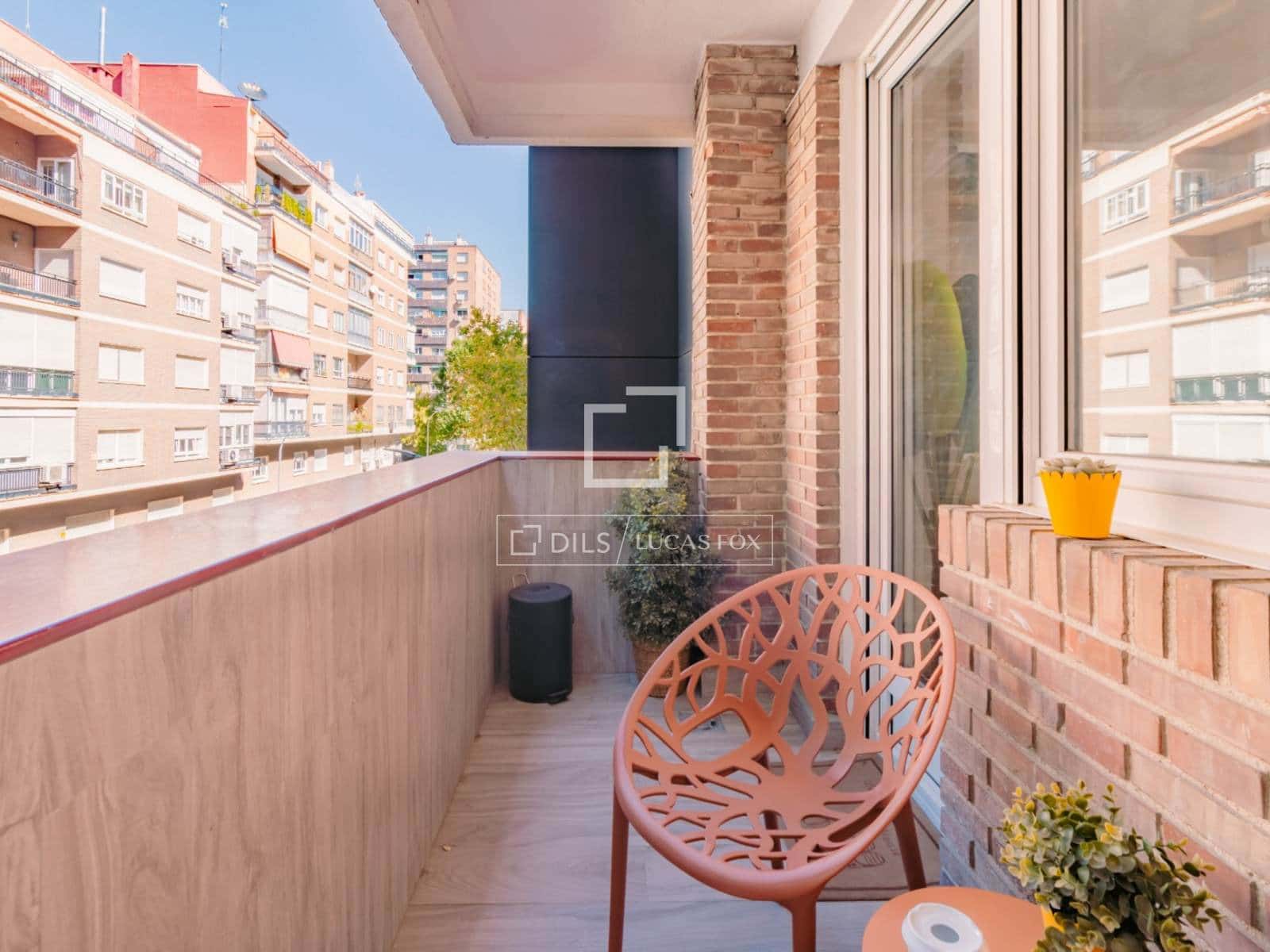 1 sypialnia Apartament do wynajęcia w Miasto Madryt - 1 950 € (Ref: 9809778)
