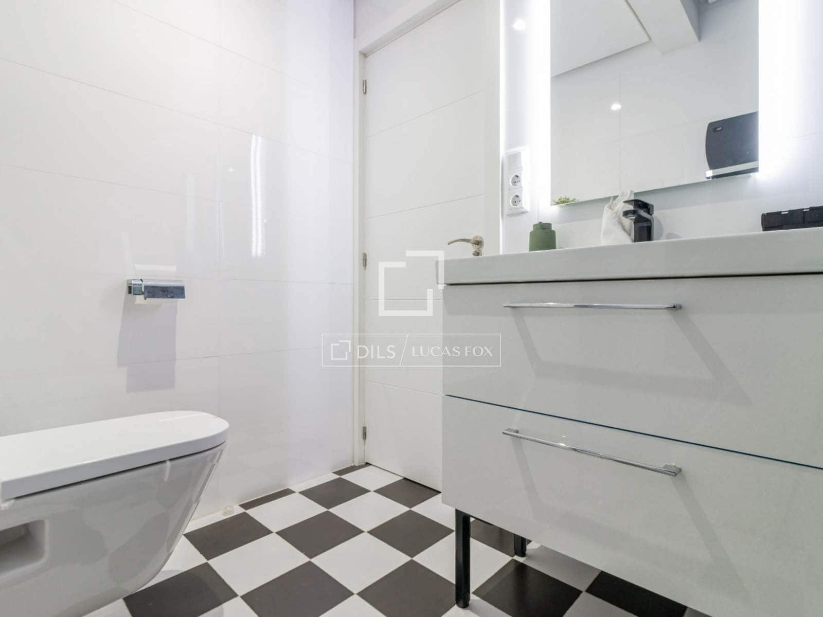 1 sypialnia Apartament do wynajęcia w Miasto Madryt - 1 950 € (Ref: 9809778)