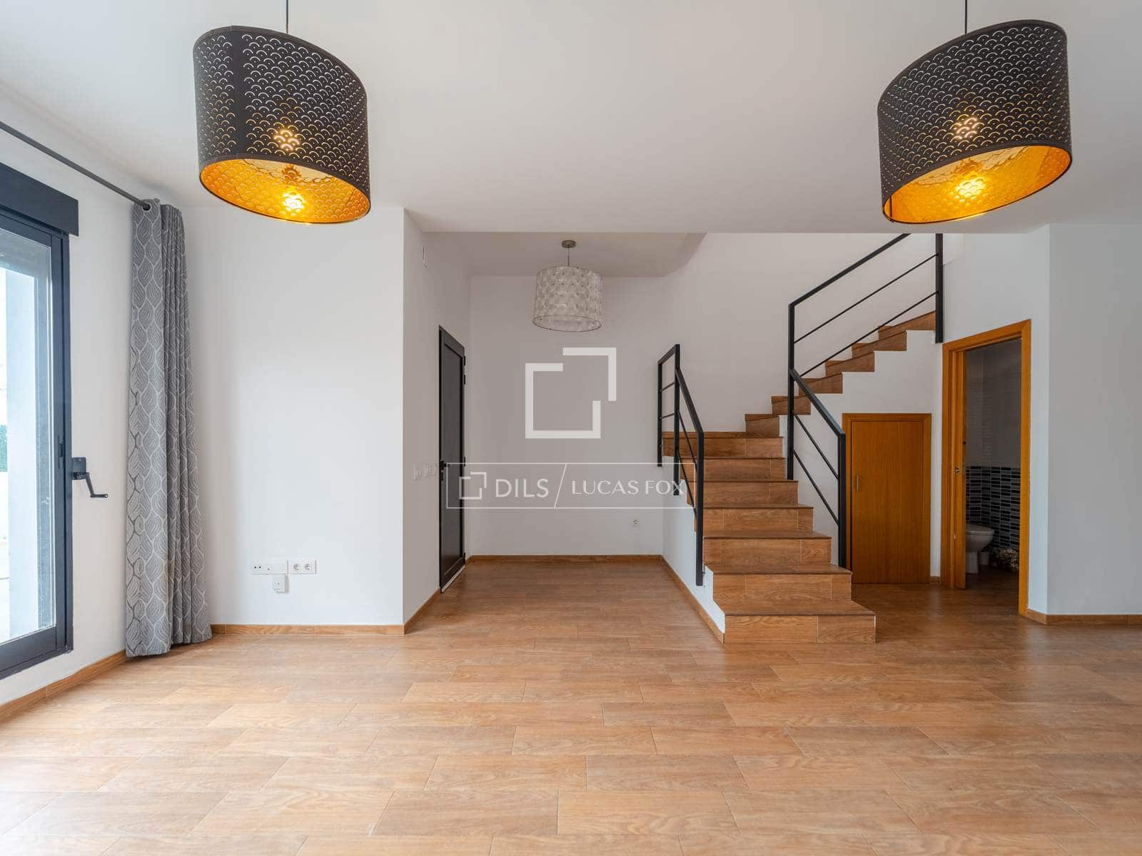 4 soverom Villa til leie i Burjassot med svømmebasseng garasje - € 3 350 (Ref: 9809782)