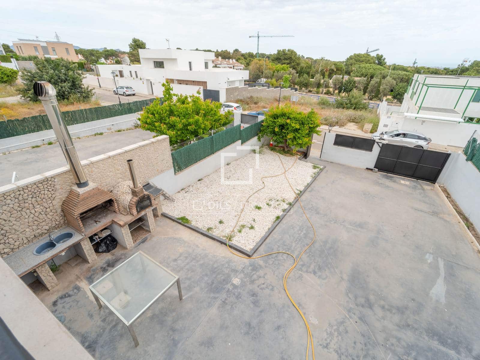 4 soverom Villa til leie i Burjassot med svømmebasseng garasje - € 3 350 (Ref: 9809782)