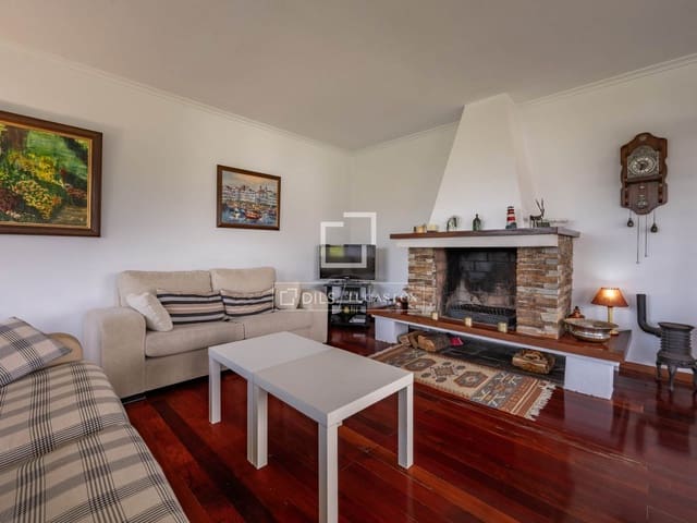 6 bedroom Villa for sale in Foz with garage - € 1,300,000 (Ref: 9809783)