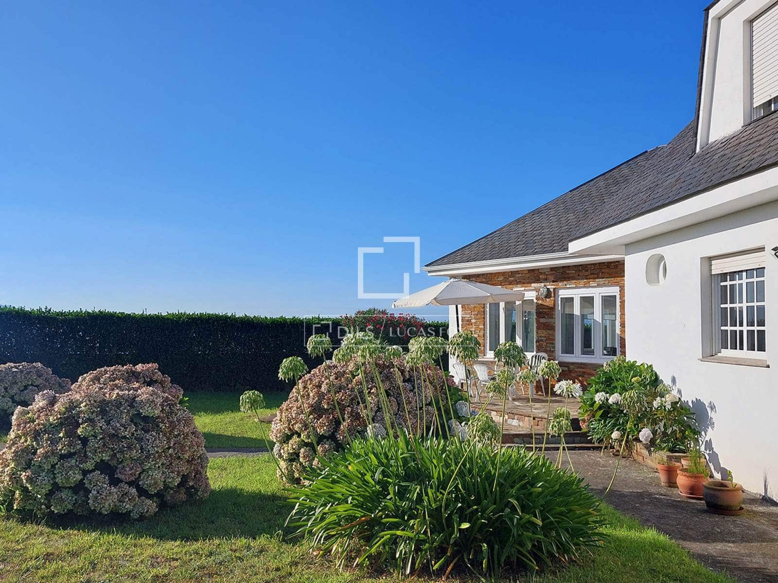 6 bedroom Villa for sale in Foz with garage - € 1,300,000 (Ref: 9809783)
