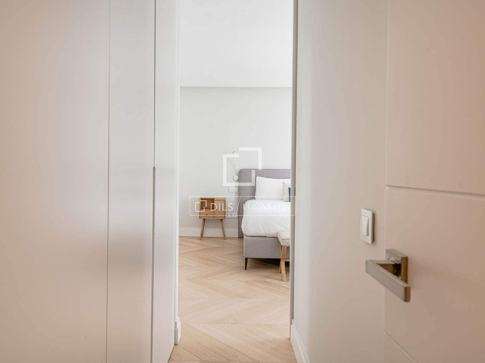 4 camera da letto Appartamento da affittare in Madrid citta - 7.950 € (Rif: 9810369)