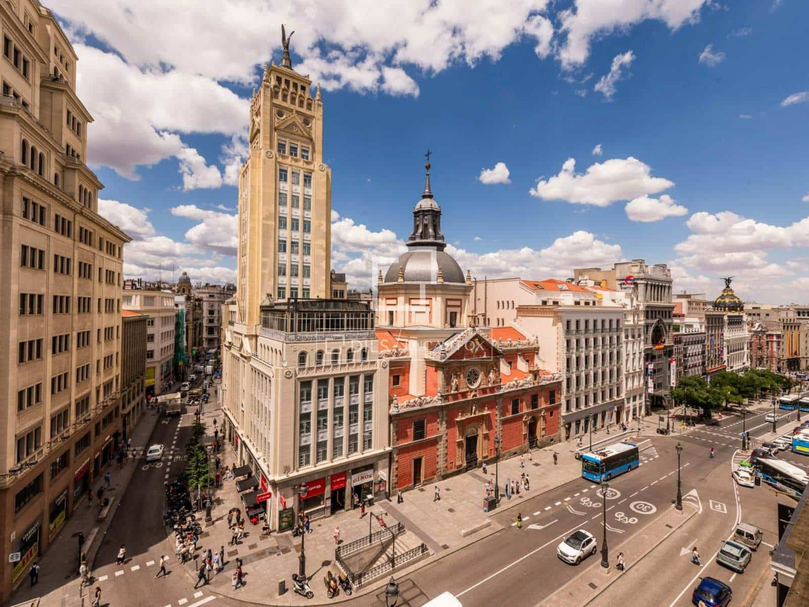 4 camera da letto Appartamento da affittare in Madrid citta - 7.950 € (Rif: 9810369)