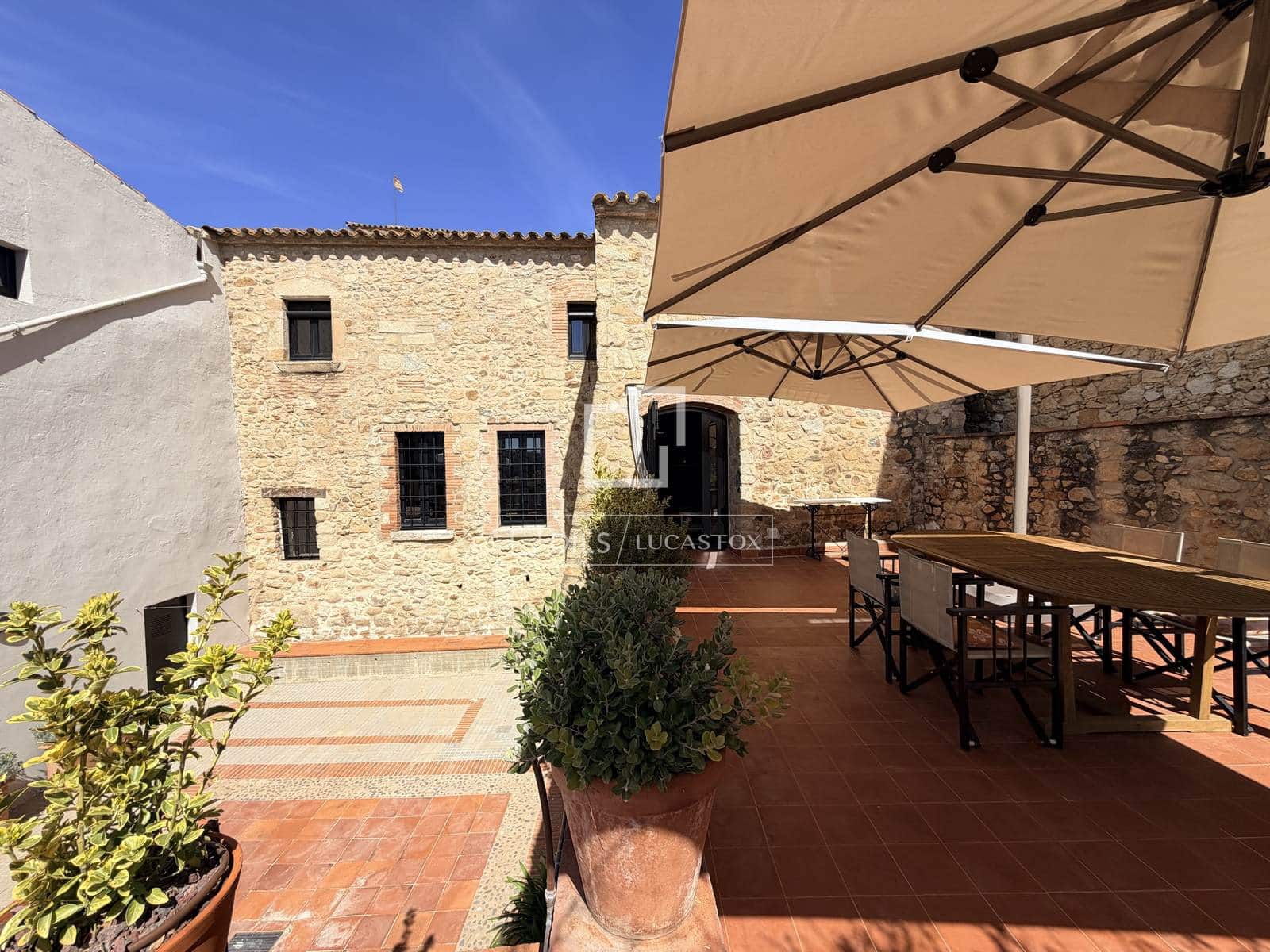 4 quarto Moradia para venda em Castell d'Aro com piscina garagem - 1 650 000 € (Ref: 9810370)