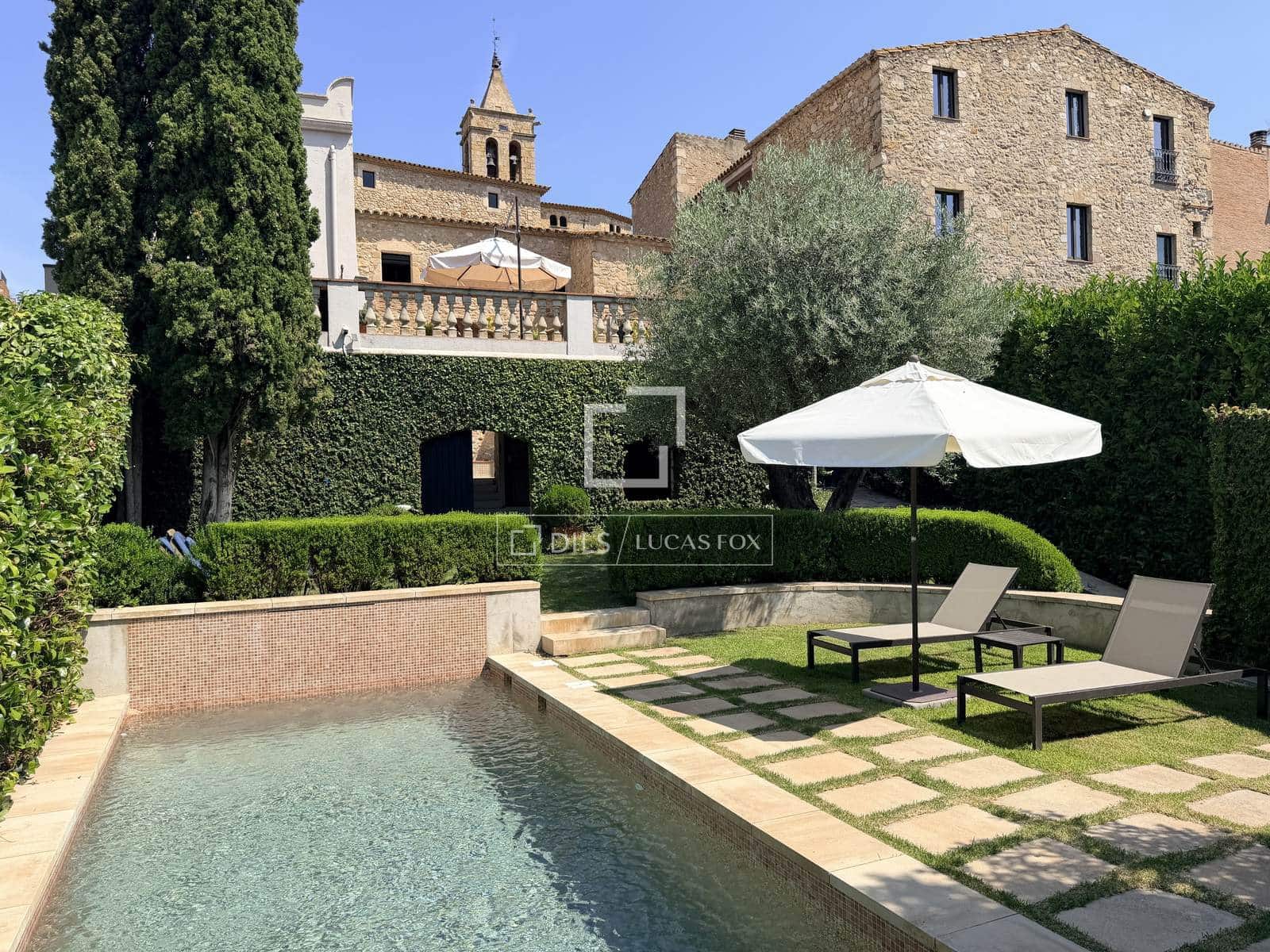 4 bedroom Villa for sale in Castell d'Aro with pool garage - € 1,650,000 (Ref: 9810370)