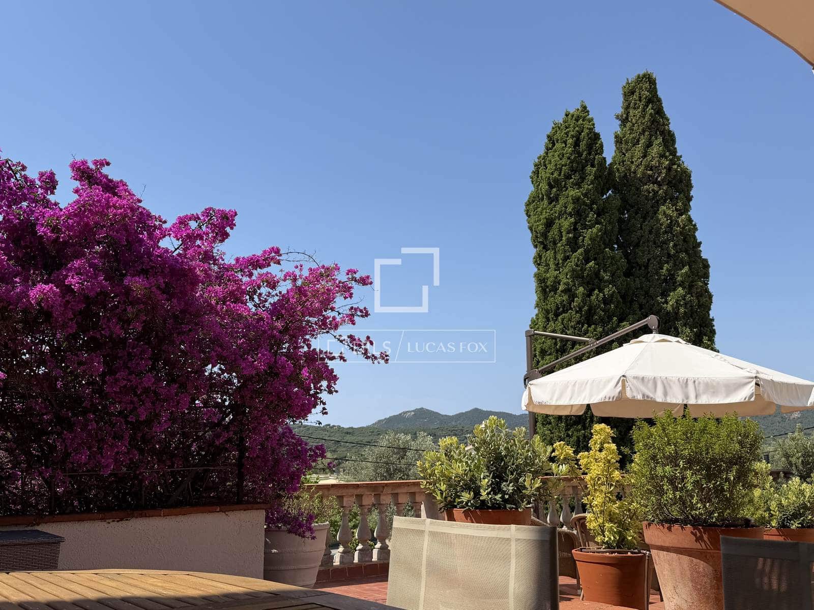 4 bedroom Villa for sale in Castell d'Aro with pool garage - € 1,650,000 (Ref: 9810370)