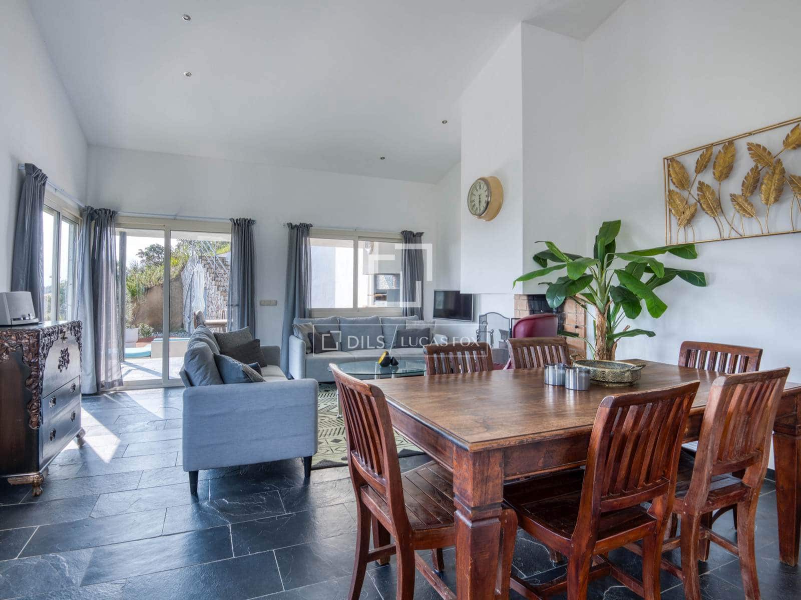 4 Zimmer Villa zu verkaufen in Calonge i Sant Antoni mit Pool Garage - 925.000 € (Ref: 9810371)