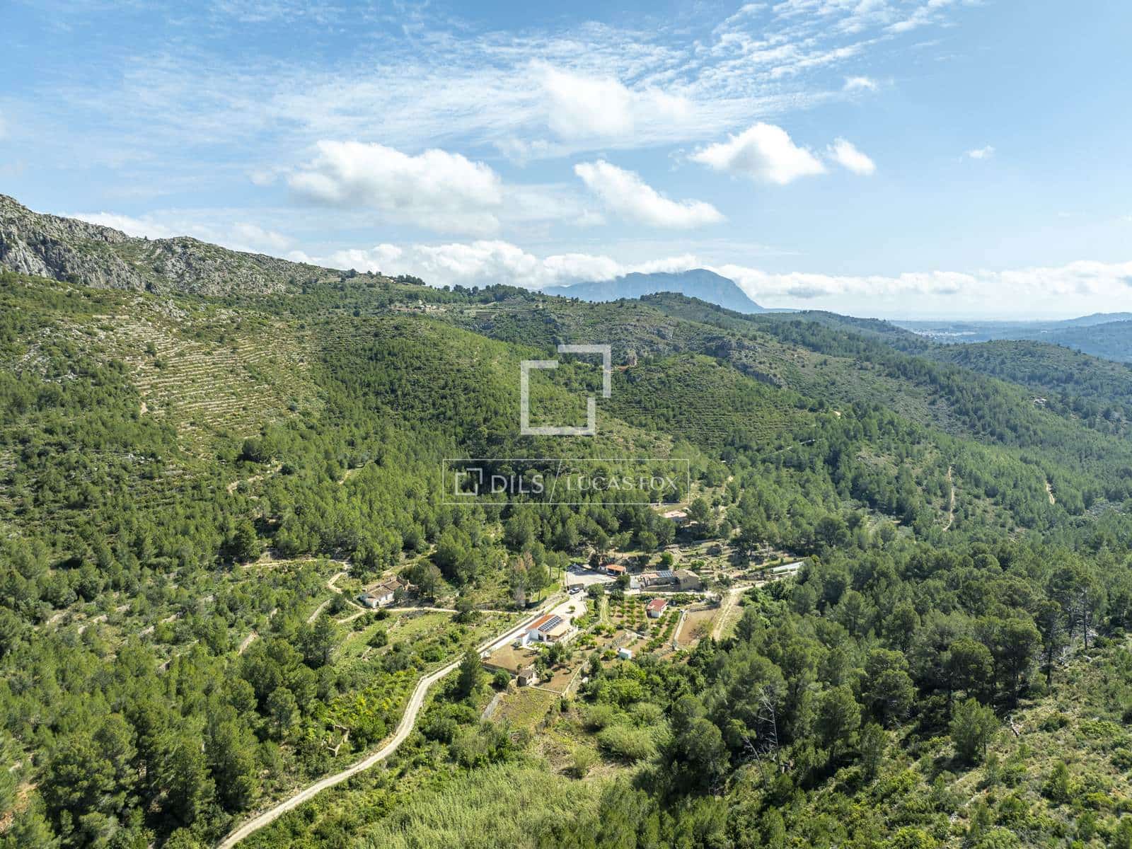 2 bedroom Villa for sale in Pedreguer with garage - € 525,000 (Ref: 9810795)