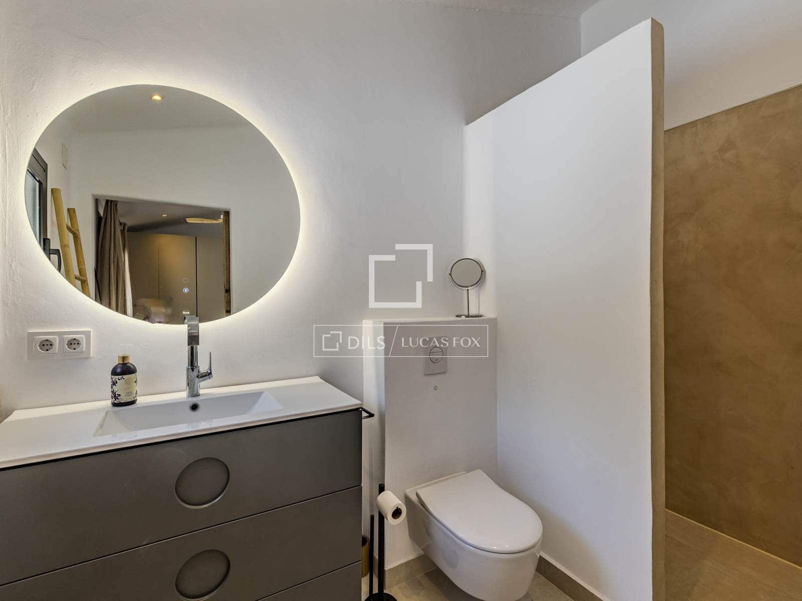 2 bedroom Villa for sale in Pedreguer with garage - € 525,000 (Ref: 9810795)