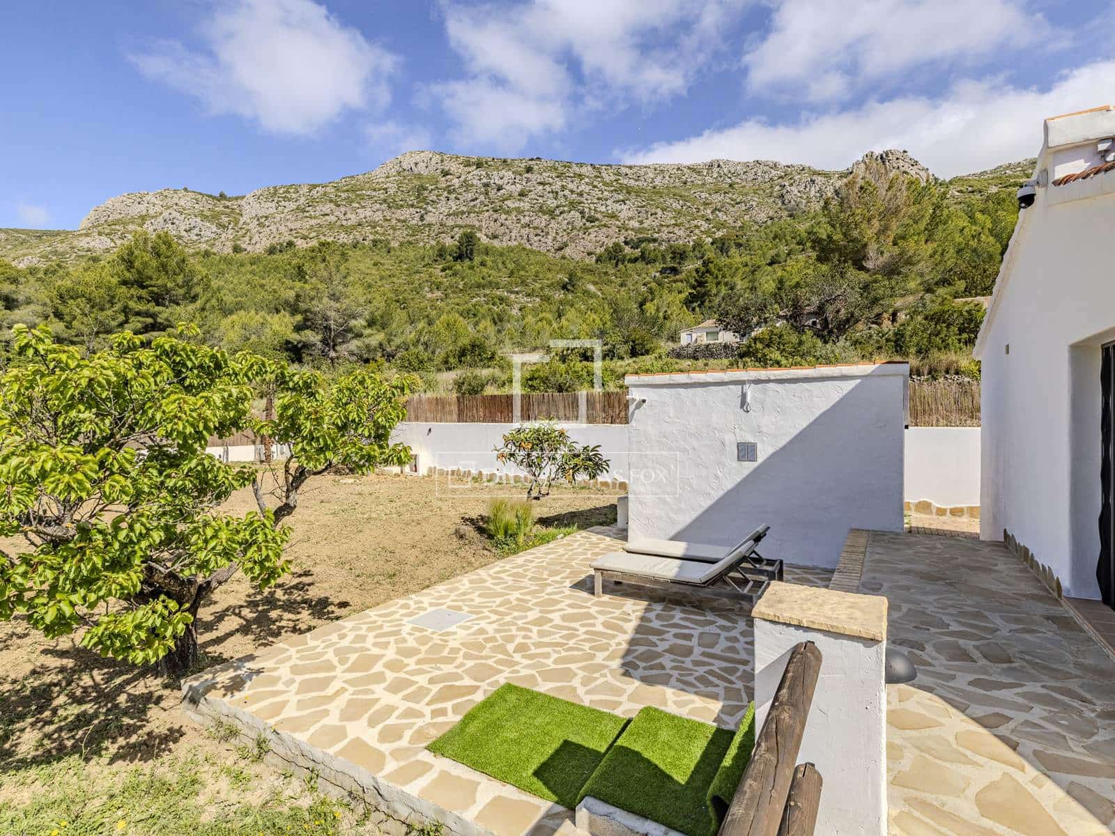 2 bedroom Villa for sale in Pedreguer with garage - € 525,000 (Ref: 9810795)