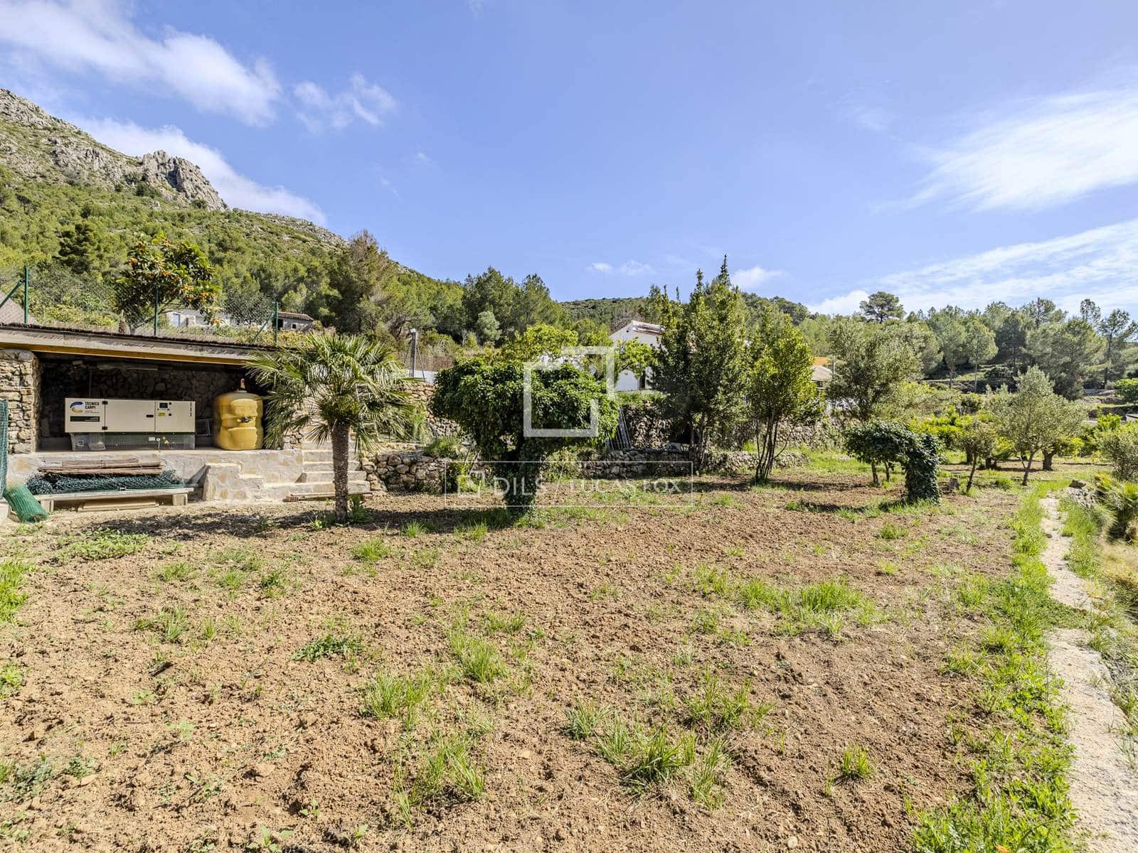 2 bedroom Villa for sale in Pedreguer with garage - € 525,000 (Ref: 9810795)