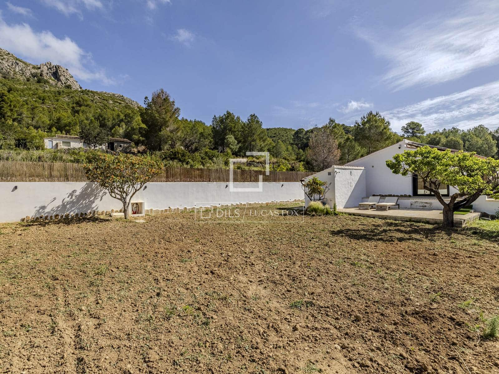 2 bedroom Villa for sale in Pedreguer with garage - € 525,000 (Ref: 9810795)