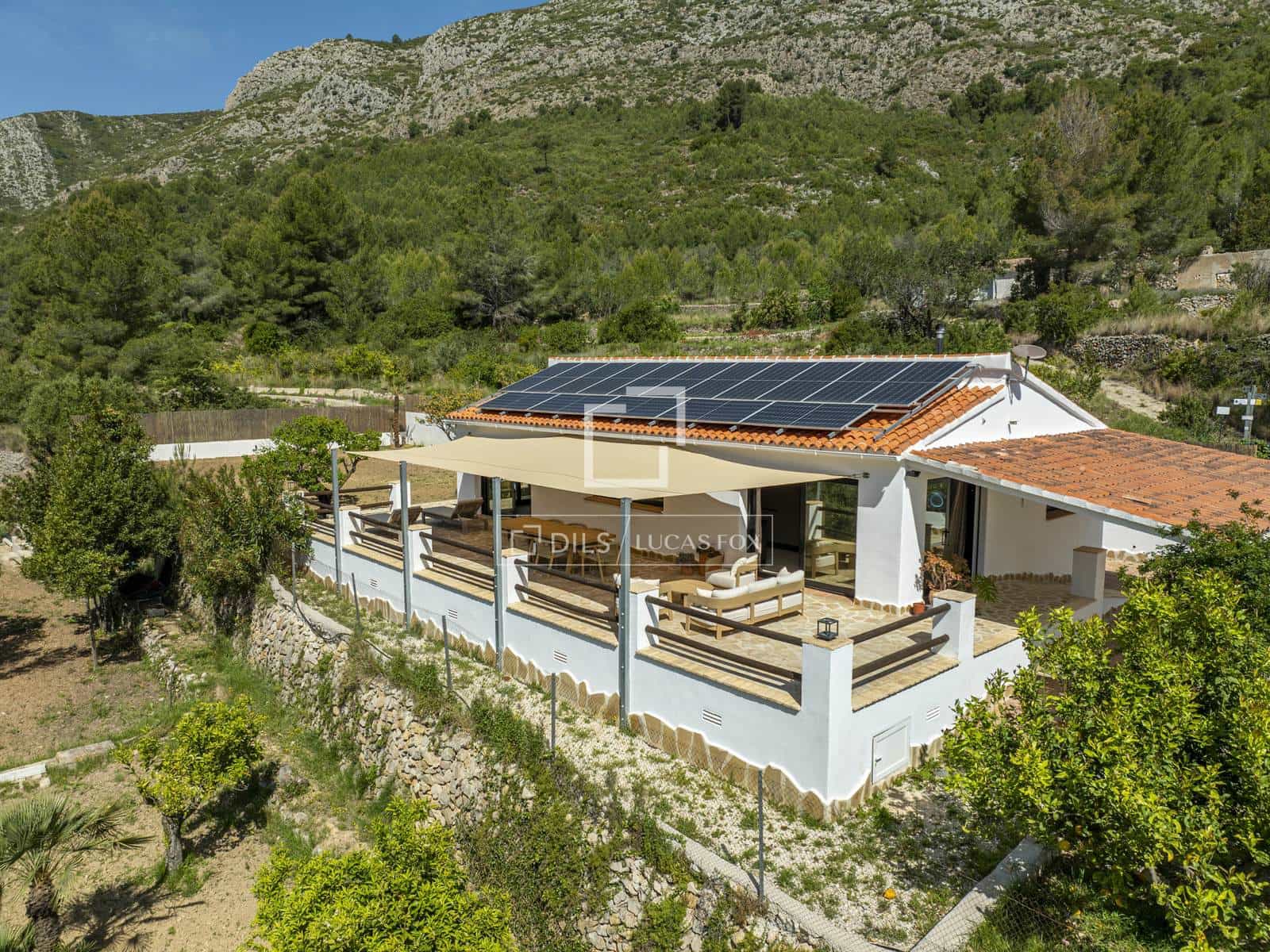 2 bedroom Villa for sale in Pedreguer with garage - € 525,000 (Ref: 9810795)