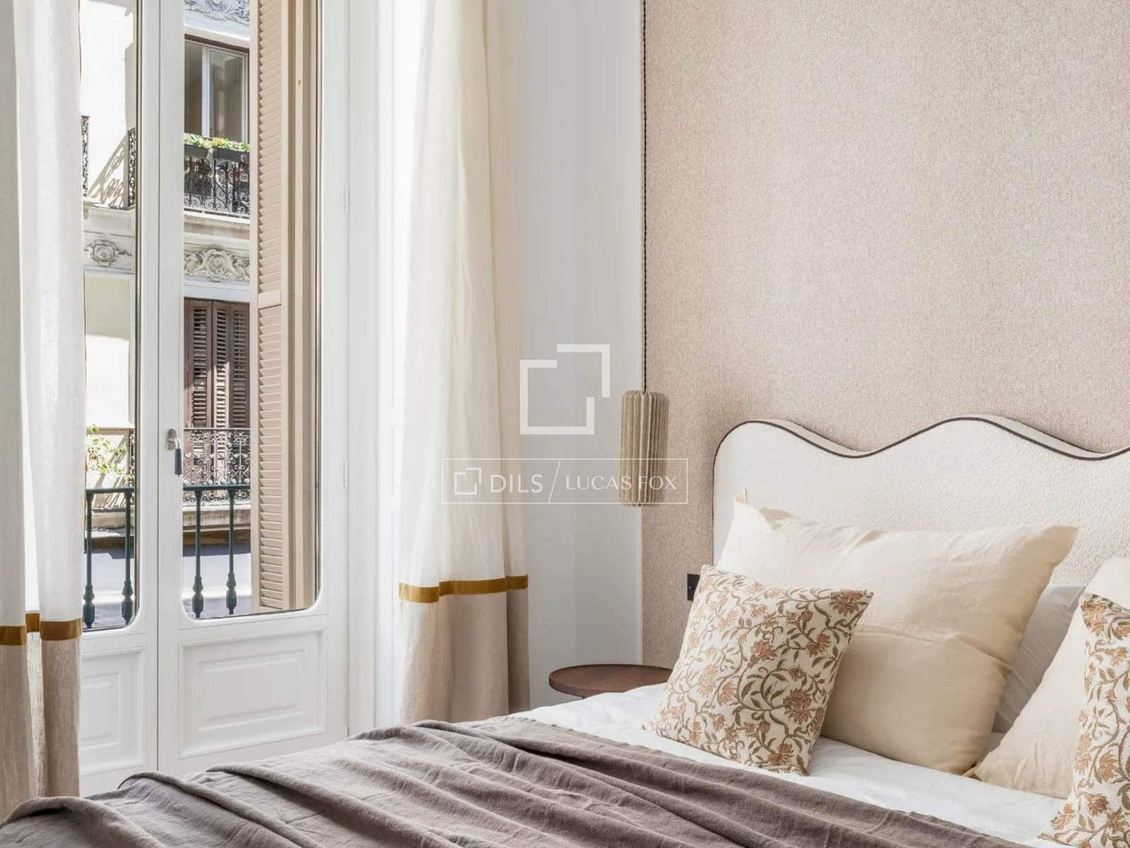 Apartamento de 3 habitaciones en Madrid ciudad en venta - 3.800.000 € (Ref: 9810796)