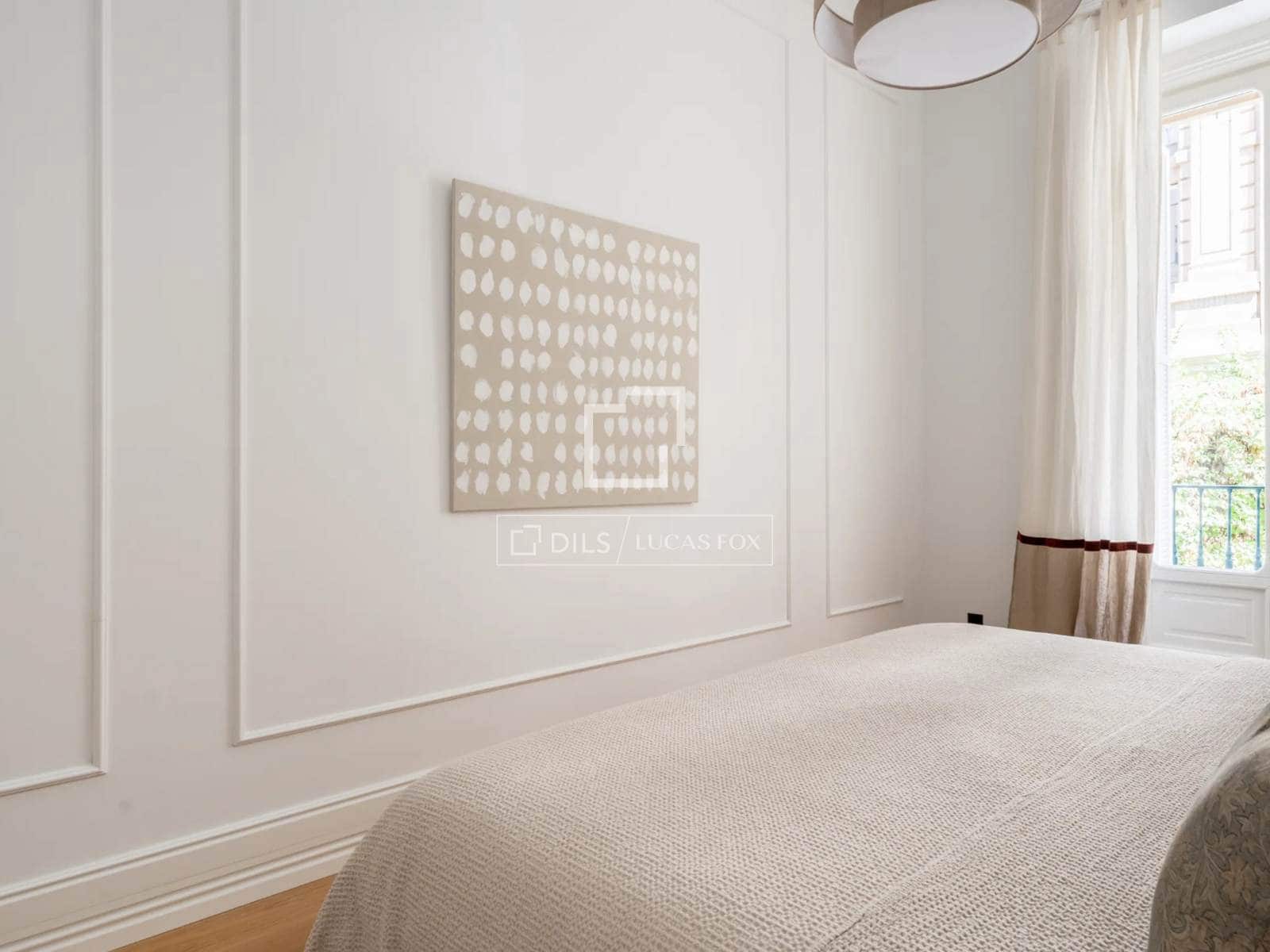 Apartamento de 3 habitaciones en Madrid ciudad en venta - 3.800.000 € (Ref: 9810796)