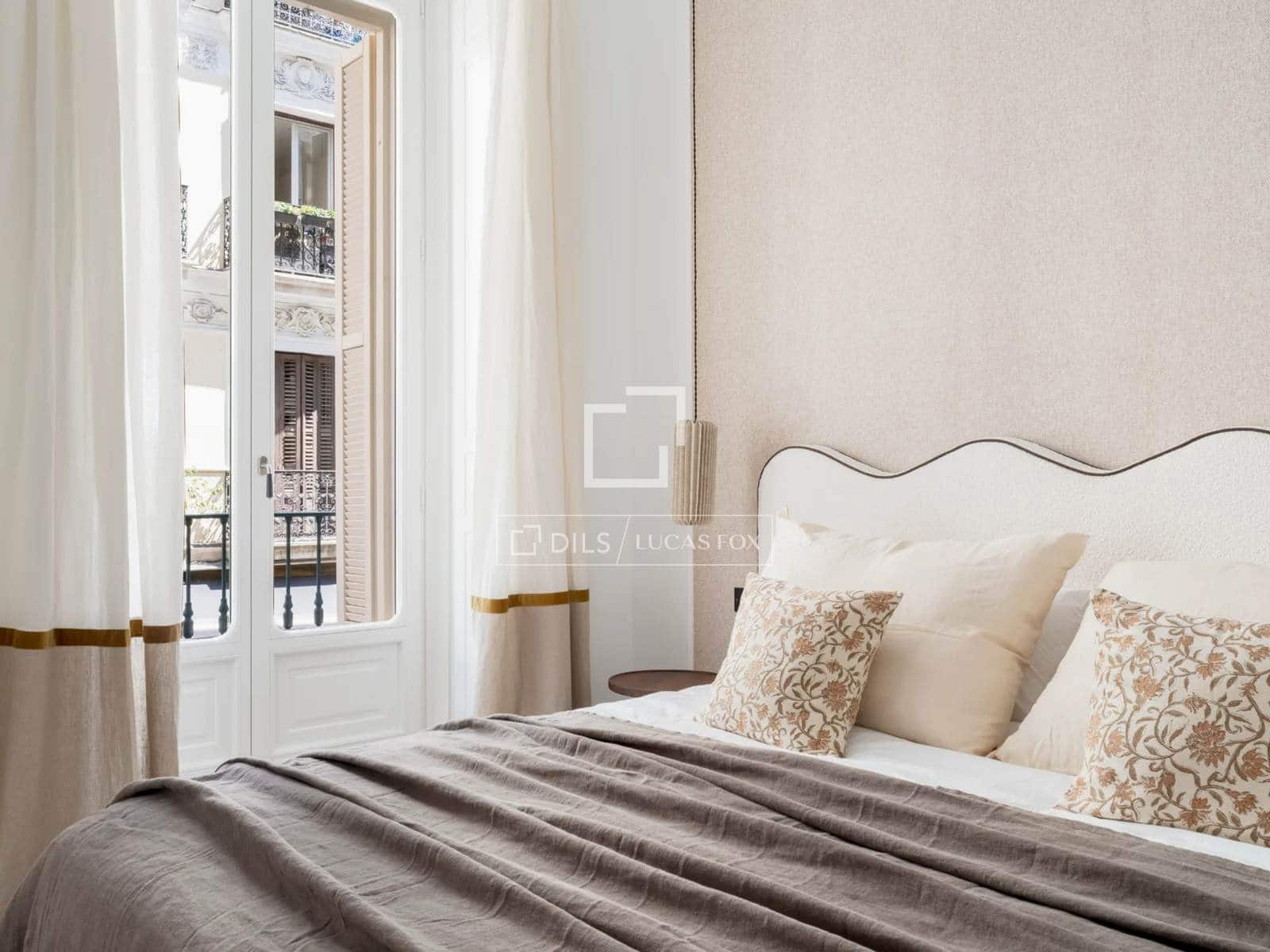 Apartamento de 3 habitaciones en Madrid ciudad en venta - 3.800.000 € (Ref: 9810796)