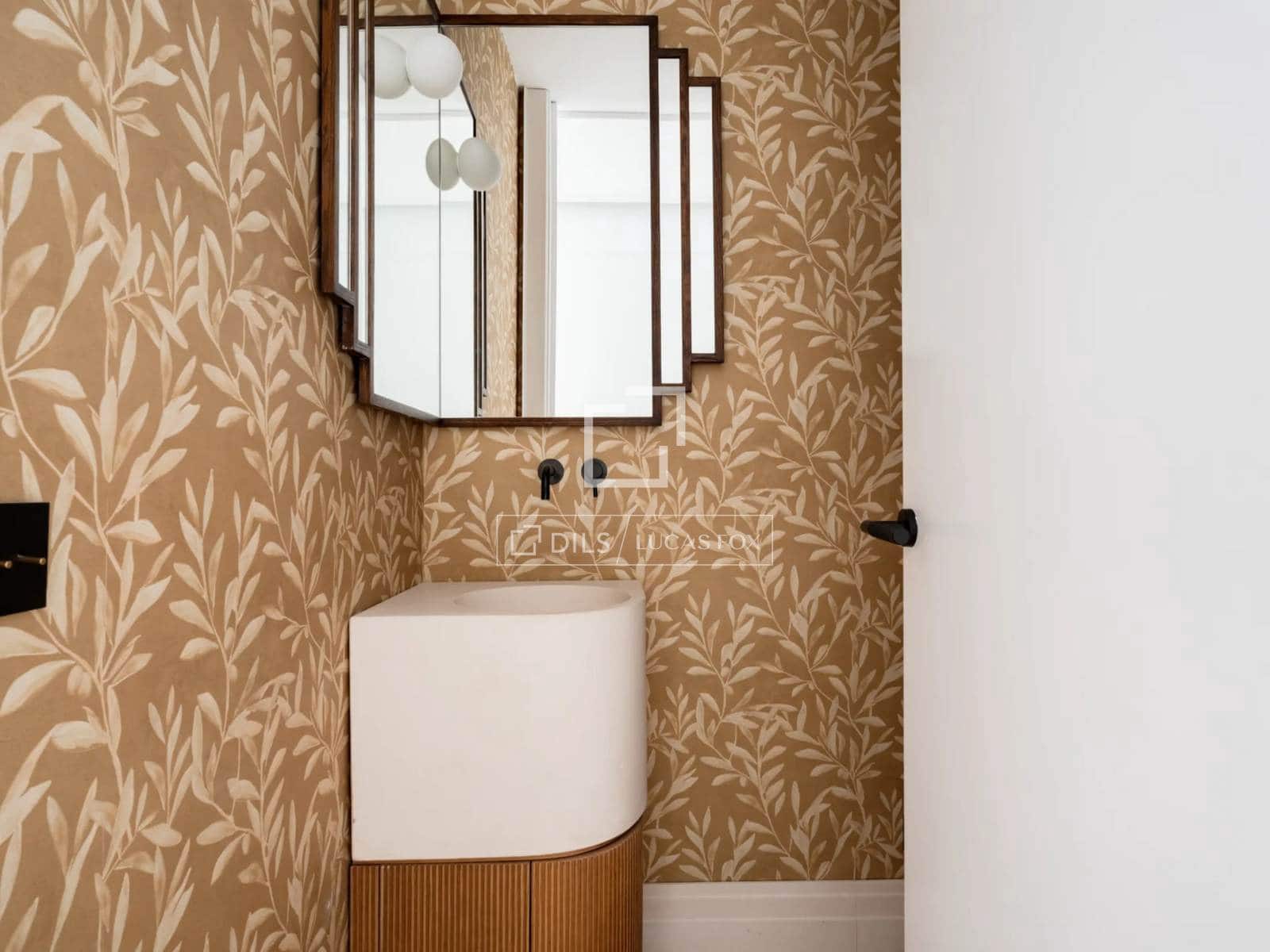 Apartamento de 3 habitaciones en Madrid ciudad en venta - 3.800.000 € (Ref: 9810796)