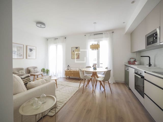 3 bedroom Apartment for sale in Madrid city - € 880,000 (Ref: 9810798)