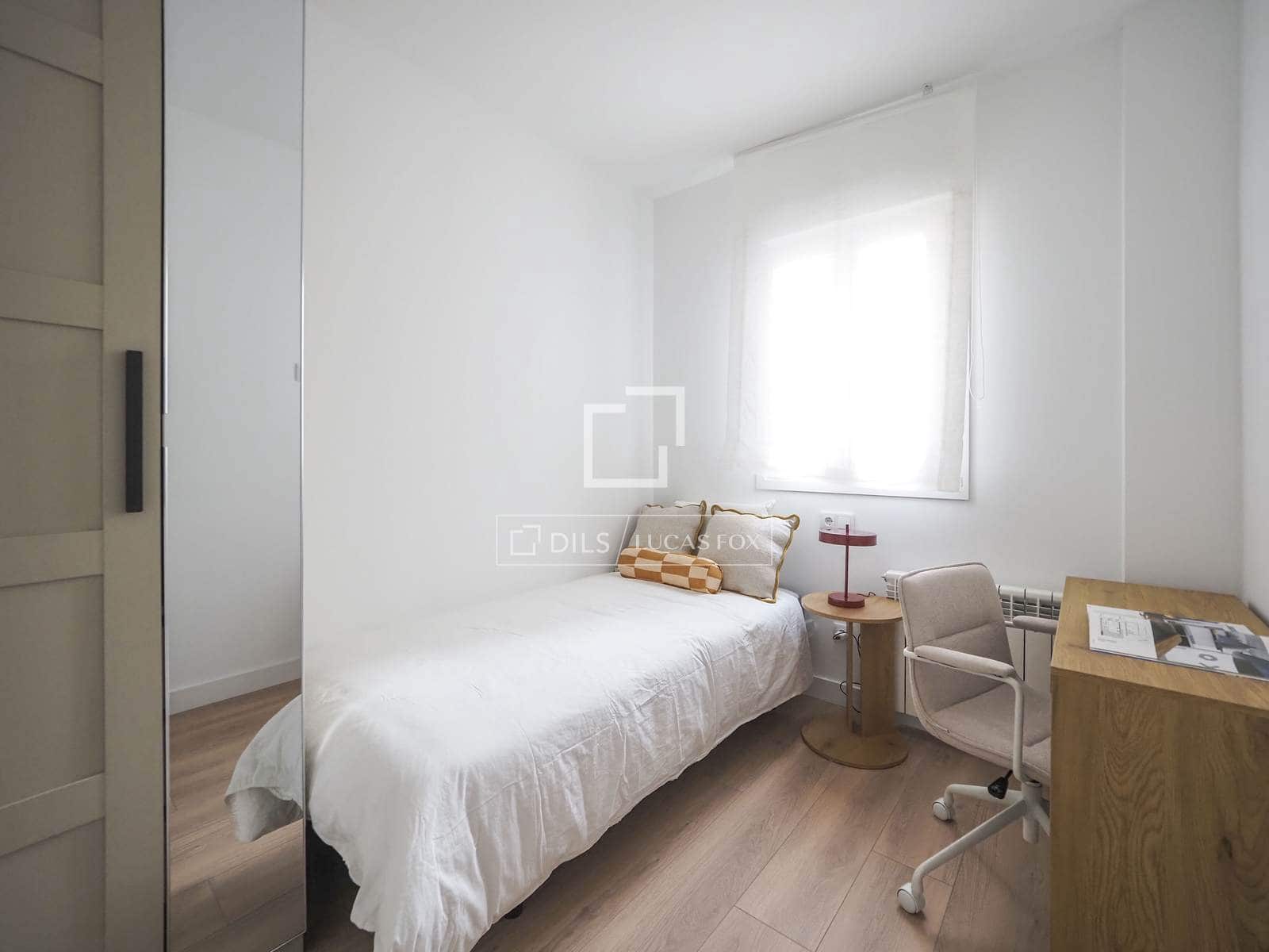 3 bedroom Apartment for sale in Madrid city - € 880,000 (Ref: 9810798)