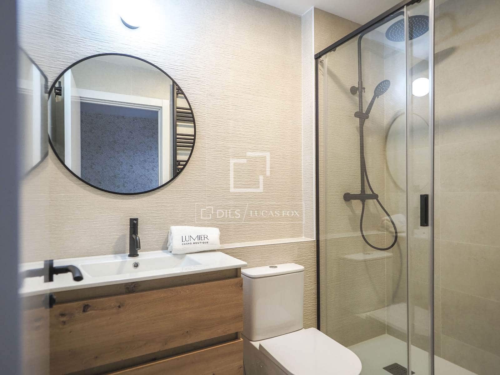 3 bedroom Apartment for sale in Madrid city - € 880,000 (Ref: 9810798)