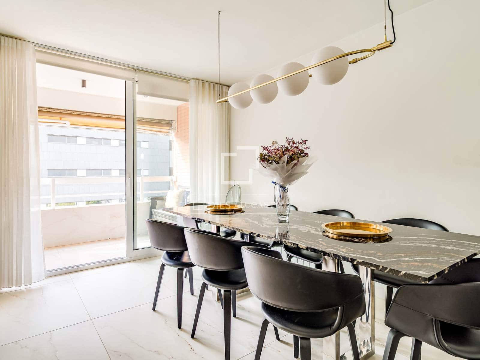 Apartamento de 4 habitaciones en Barcelona ciudad en venta - 1.150.000 € (Ref: 9812558)