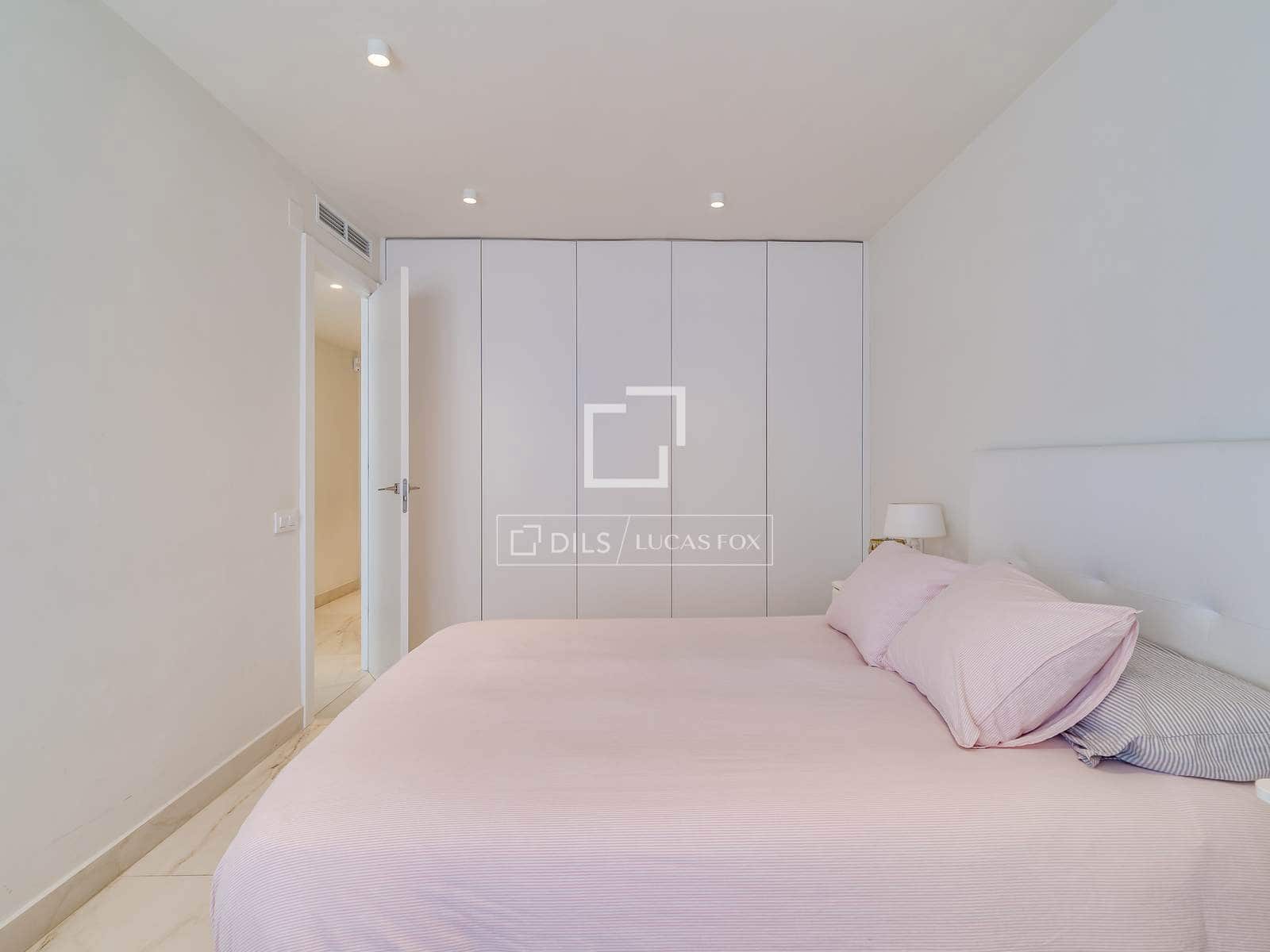 Apartamento de 4 habitaciones en Barcelona ciudad en venta - 1.150.000 € (Ref: 9812558)