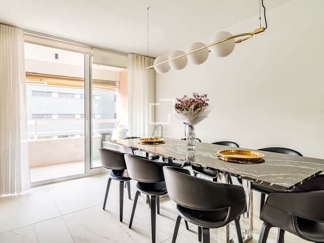 Apartamento de 4 habitaciones en Barcelona ciudad en venta - 1.150.000 € (Ref: 9812558)