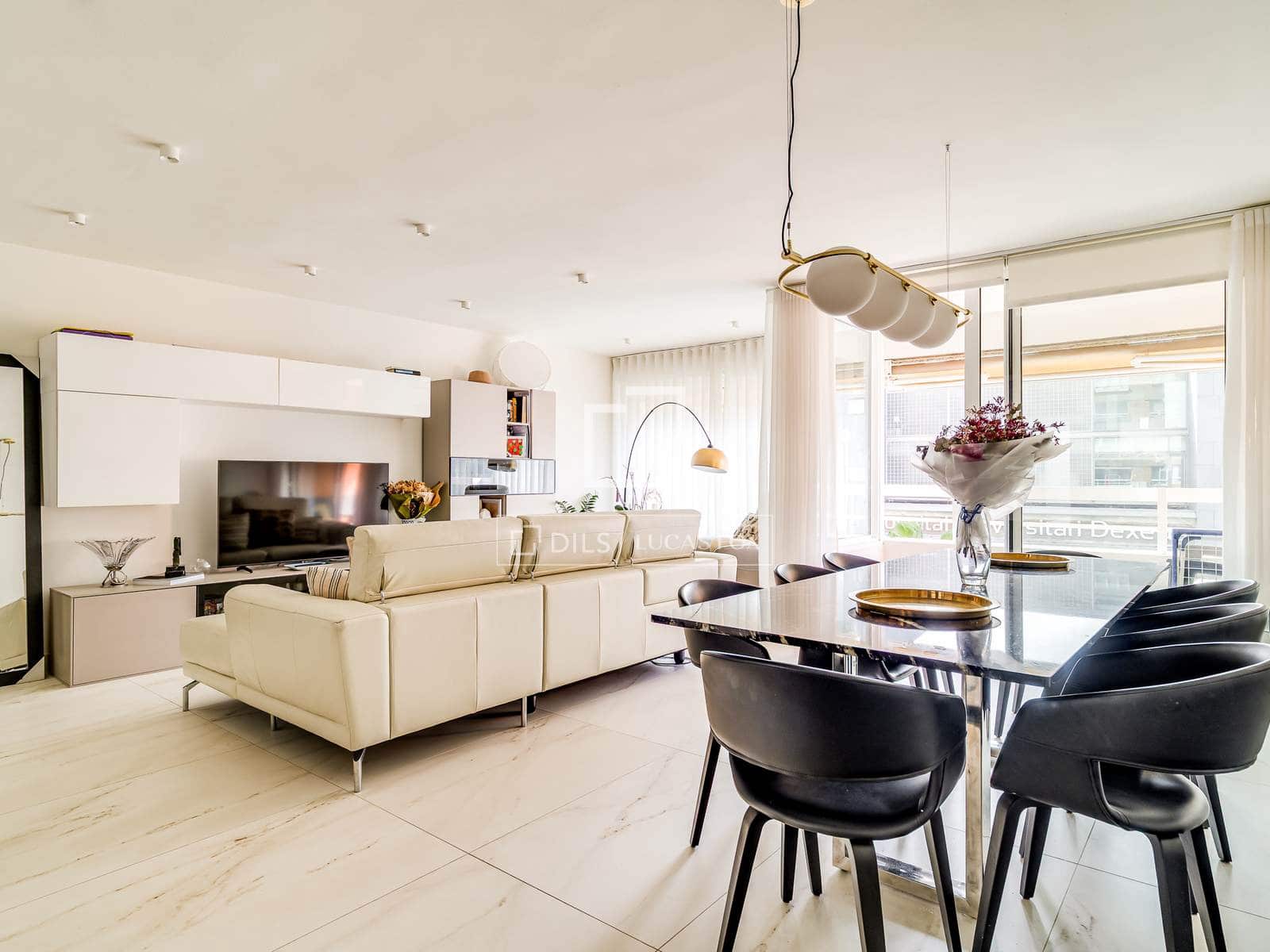 Apartamento de 4 habitaciones en Barcelona ciudad en venta - 1.150.000 € (Ref: 9812558)