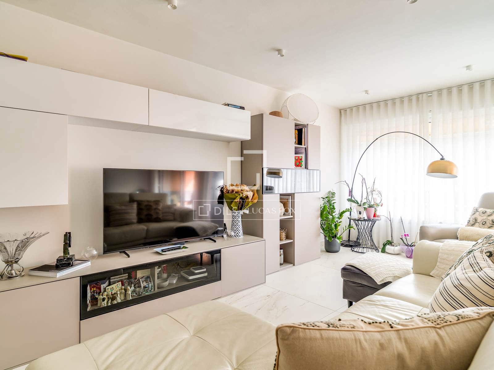 Apartamento de 4 habitaciones en Barcelona ciudad en venta - 1.150.000 € (Ref: 9812558)