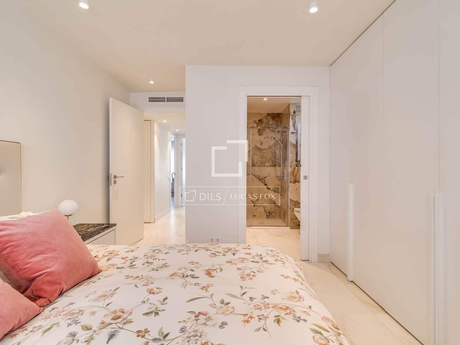 Apartamento de 4 habitaciones en Barcelona ciudad en venta - 1.150.000 € (Ref: 9812558)