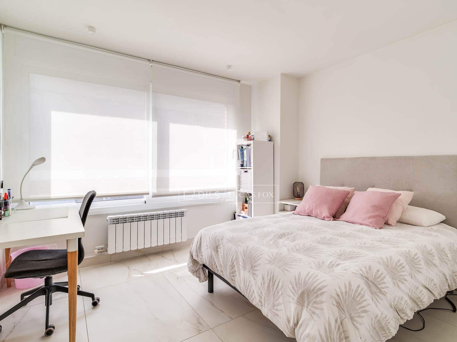 Apartamento de 4 habitaciones en Barcelona ciudad en venta - 1.150.000 € (Ref: 9812558)