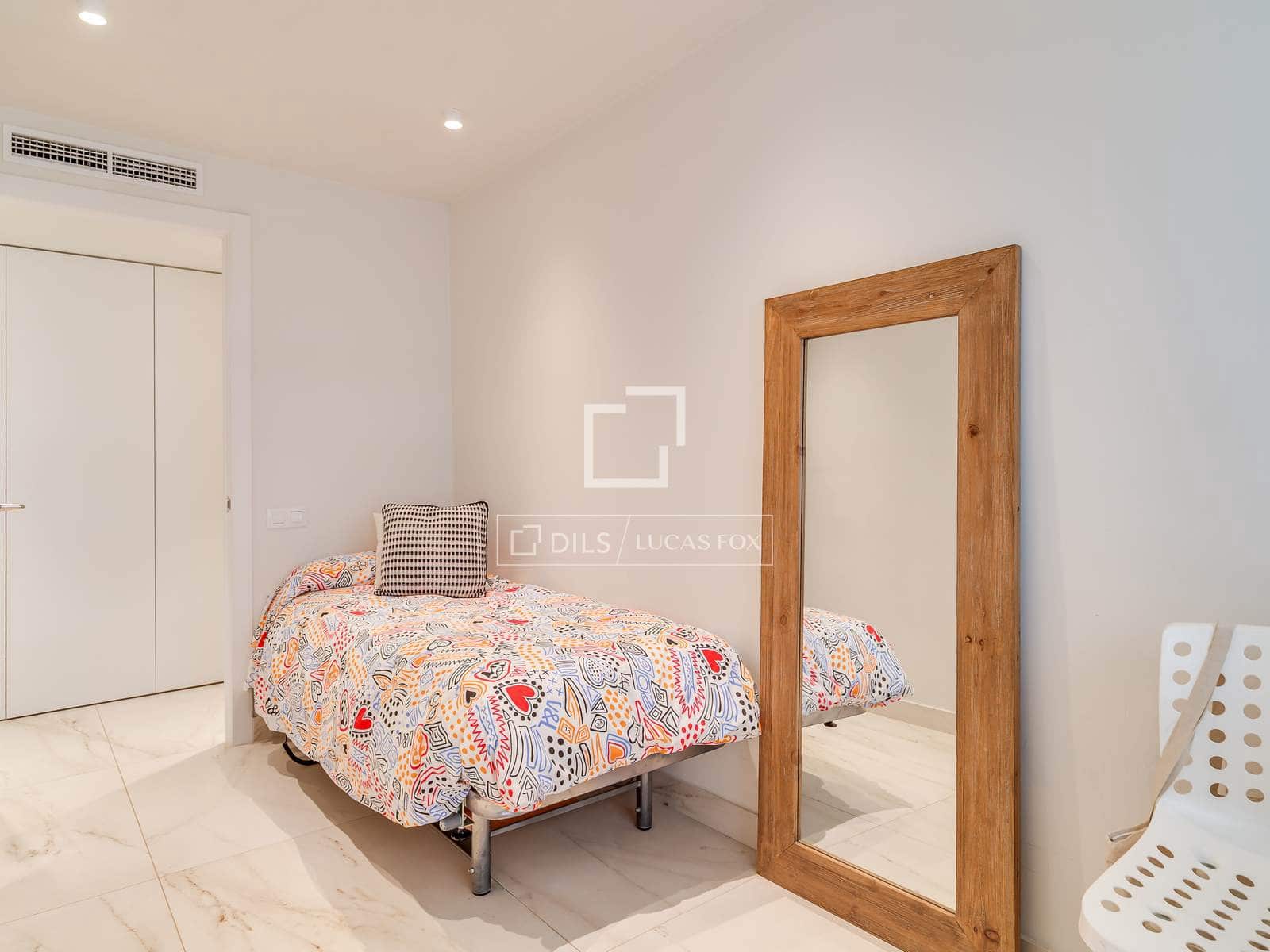 Apartamento de 4 habitaciones en Barcelona ciudad en venta - 1.150.000 € (Ref: 9812558)