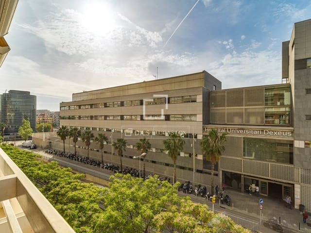 Apartamento de 4 habitaciones en Barcelona ciudad en venta - 1.150.000 € (Ref: 9812558)