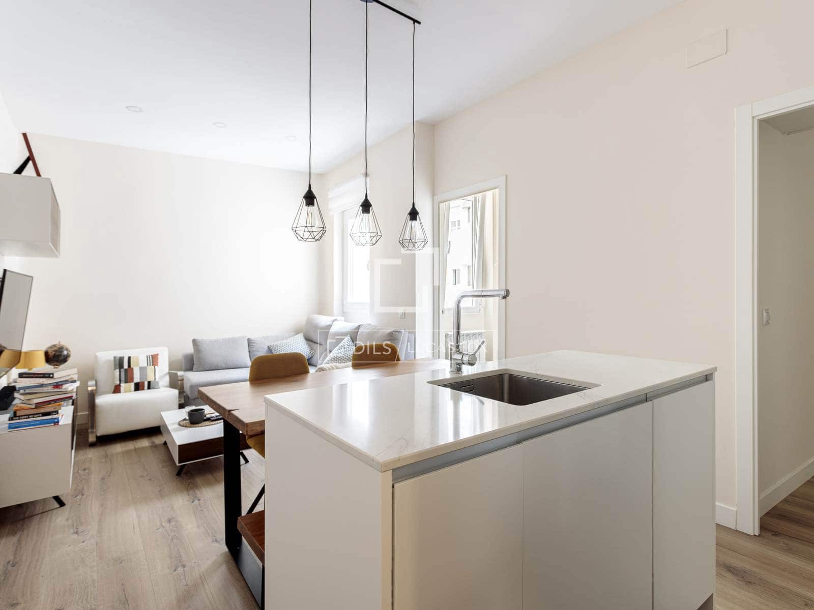 2 makuuhuone Huoneisto myytävänä paikassa Madrid kaupunki - 595 000 € (Ref: 9814674)
