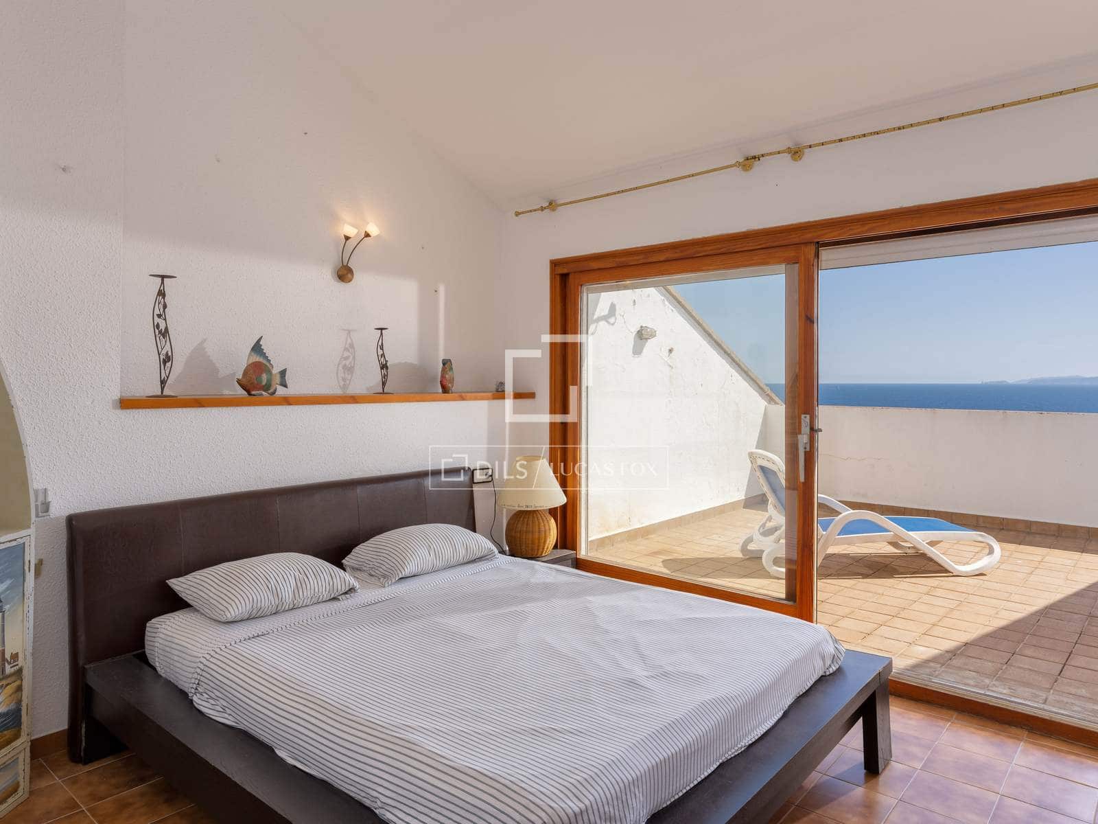 4 quarto Moradia para venda em Roses com piscina garagem - 640 000 € (Ref: 9814675)