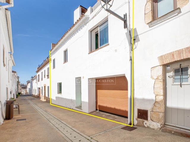 4 slaapkamer Villa te koop in Begur met garage - € 800.000 (Ref: 9814676)