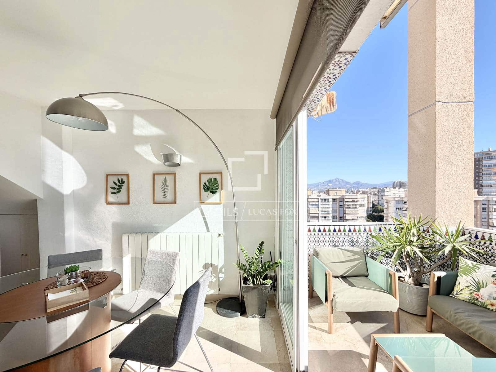 3 Zimmer Penthouse zu verkaufen in Alicante / Alacant Stadt mit Pool - 649.000 € (Ref: 9814678)