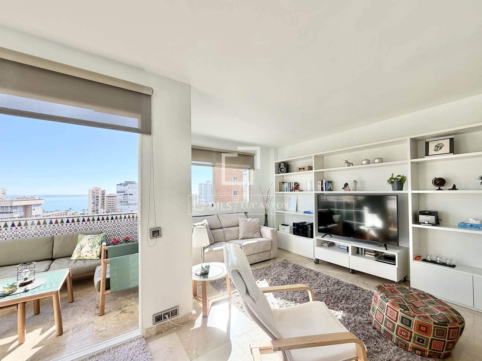 3 Zimmer Penthouse zu verkaufen in Alicante / Alacant Stadt mit Pool - 649.000 € (Ref: 9814678)