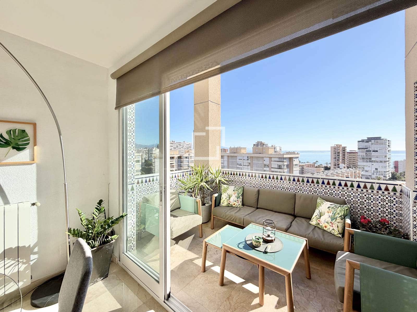 3 Zimmer Penthouse zu verkaufen in Alicante / Alacant Stadt mit Pool - 649.000 € (Ref: 9814678)