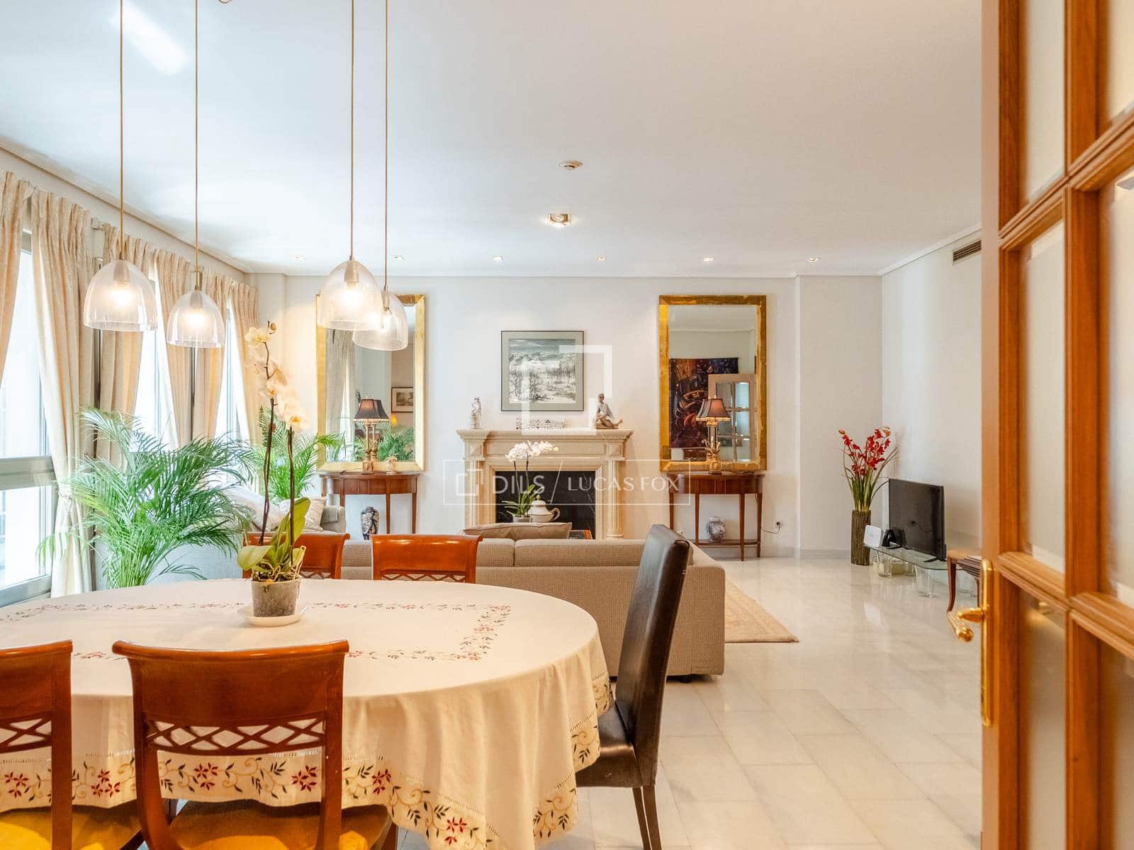 5 makuuhuone Huoneisto myytävänä paikassa Valencia kaupunki - 1 500 000 € (Ref: 9814679)