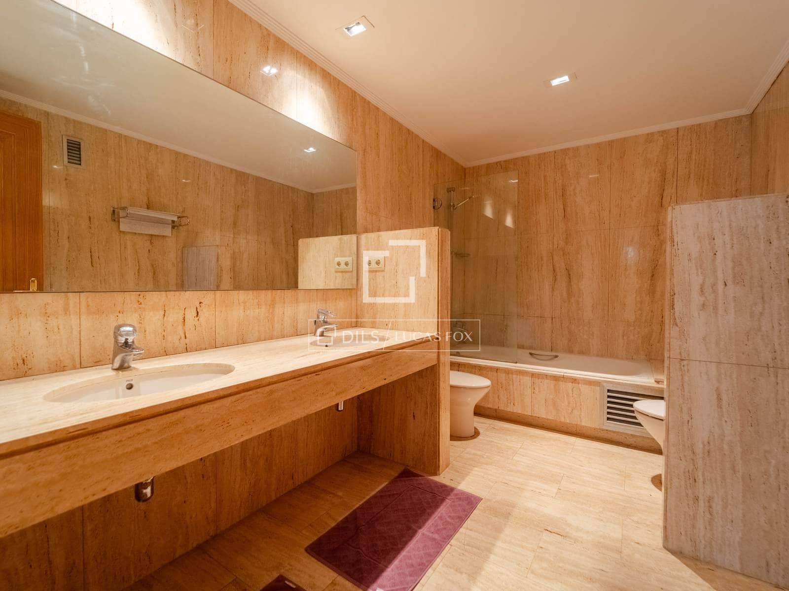 5 makuuhuone Huoneisto myytävänä paikassa Valencia kaupunki - 1 500 000 € (Ref: 9814679)