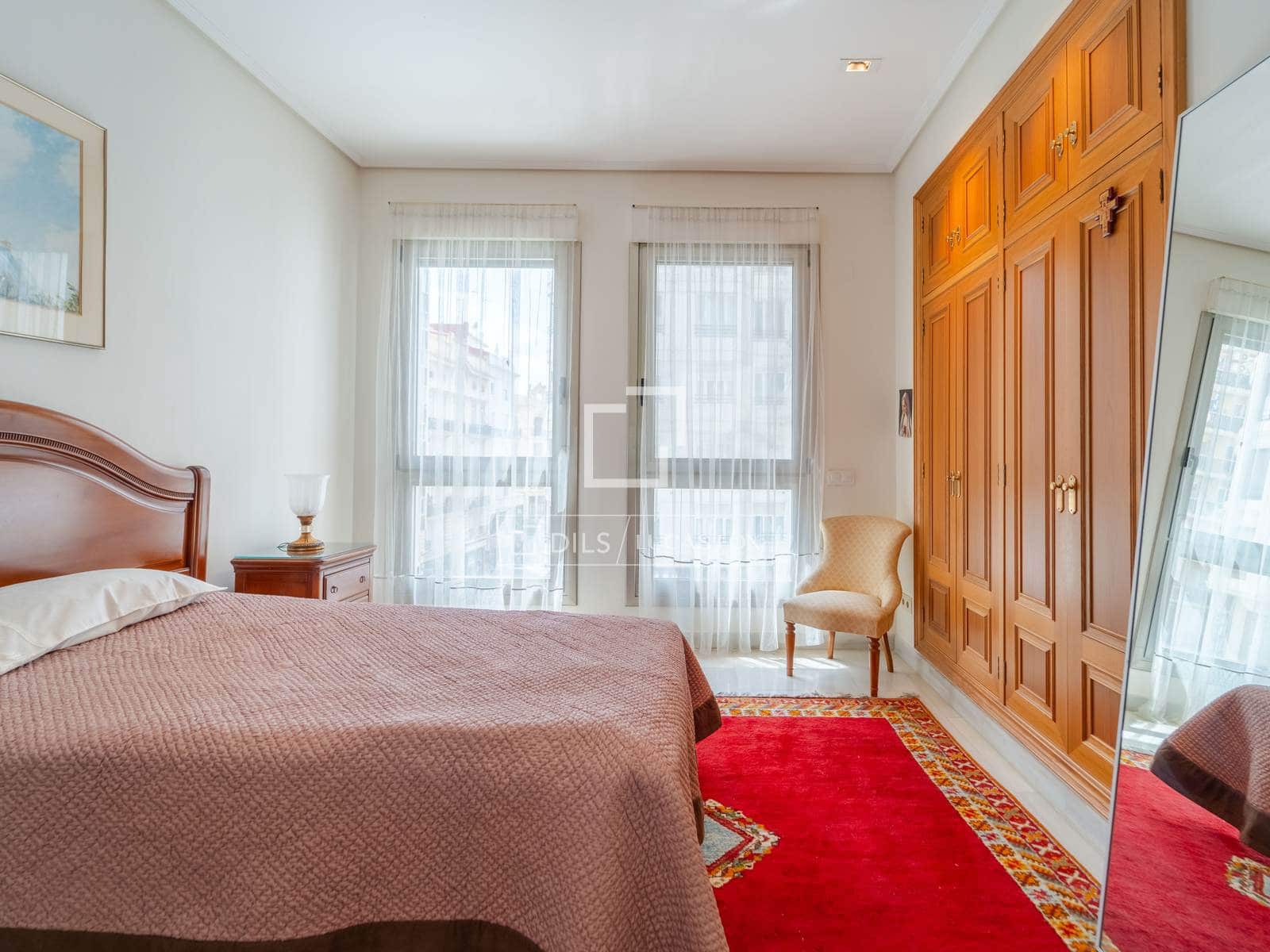 5 makuuhuone Huoneisto myytävänä paikassa Valencia kaupunki - 1 500 000 € (Ref: 9814679)