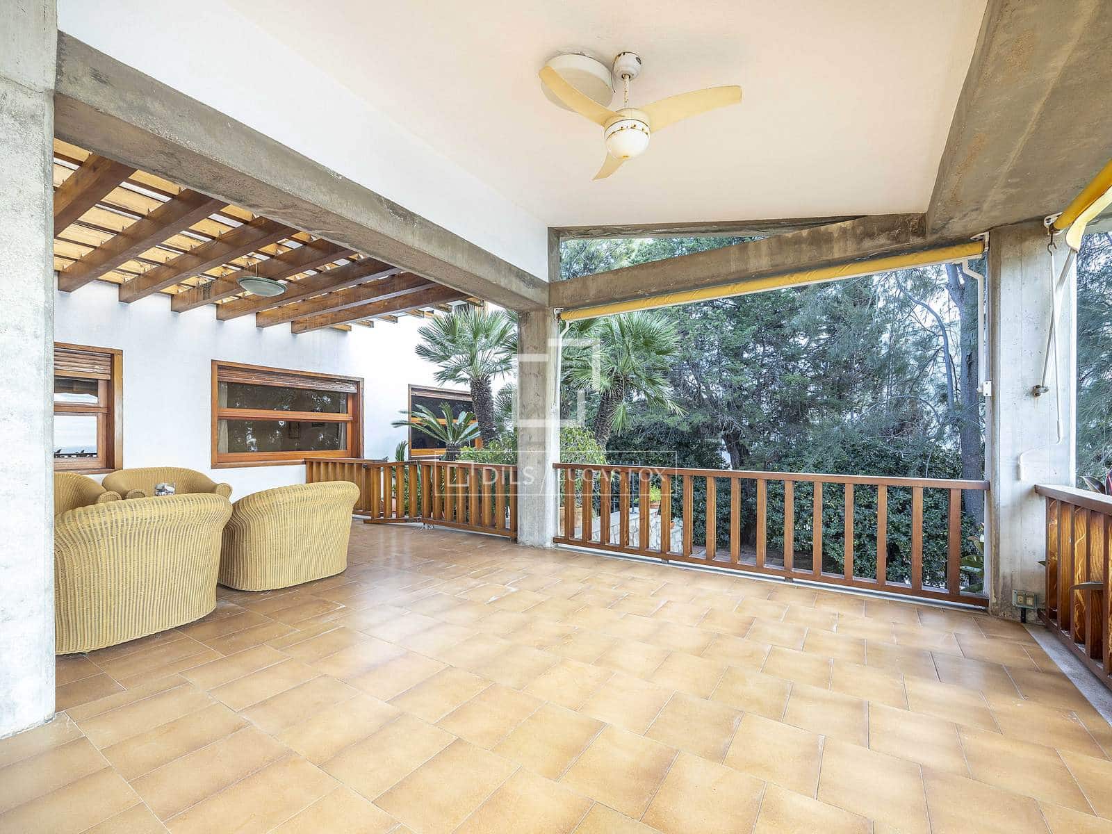 6 soverom Villa til salgs i Oropesa  med svømmebasseng garasje - € 2 580 000 (Ref: 9814680)