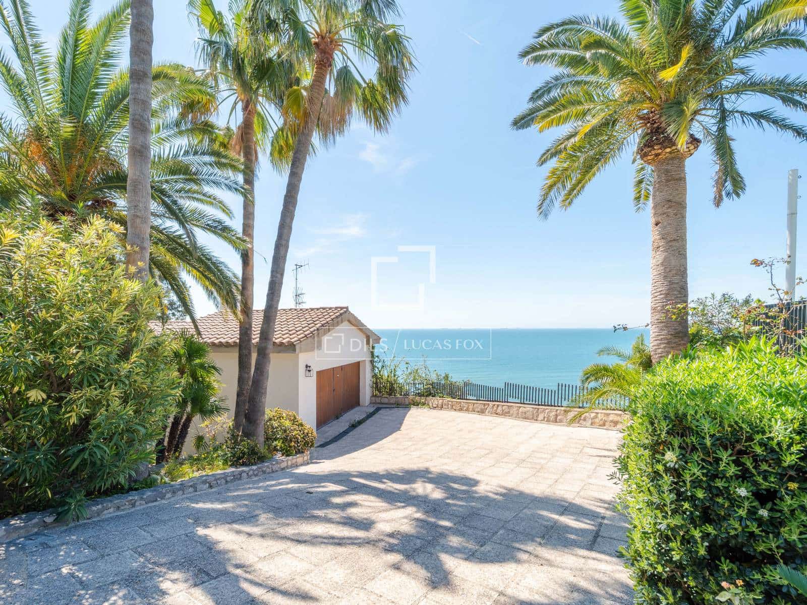 6 soverom Villa til salgs i Oropesa  med svømmebasseng garasje - € 2 580 000 (Ref: 9814680)