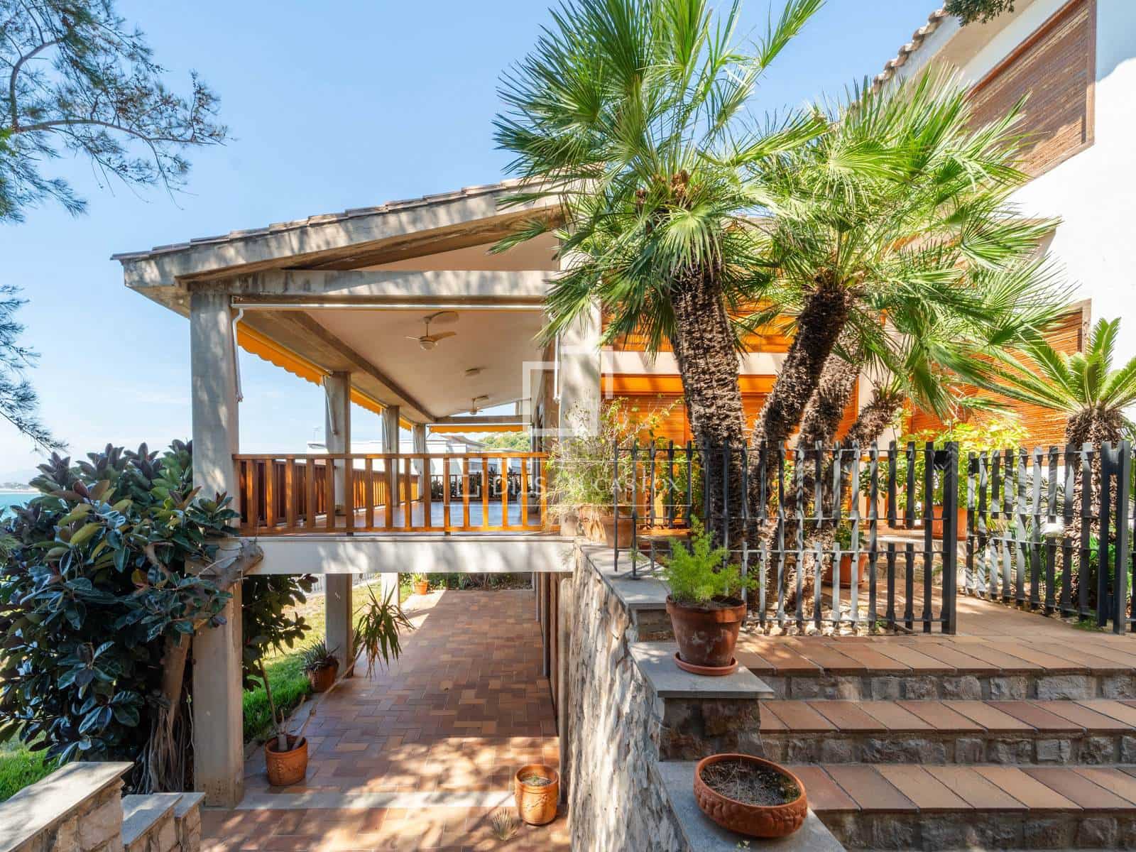 6 soverom Villa til salgs i Oropesa  med svømmebasseng garasje - € 2 580 000 (Ref: 9814680)
