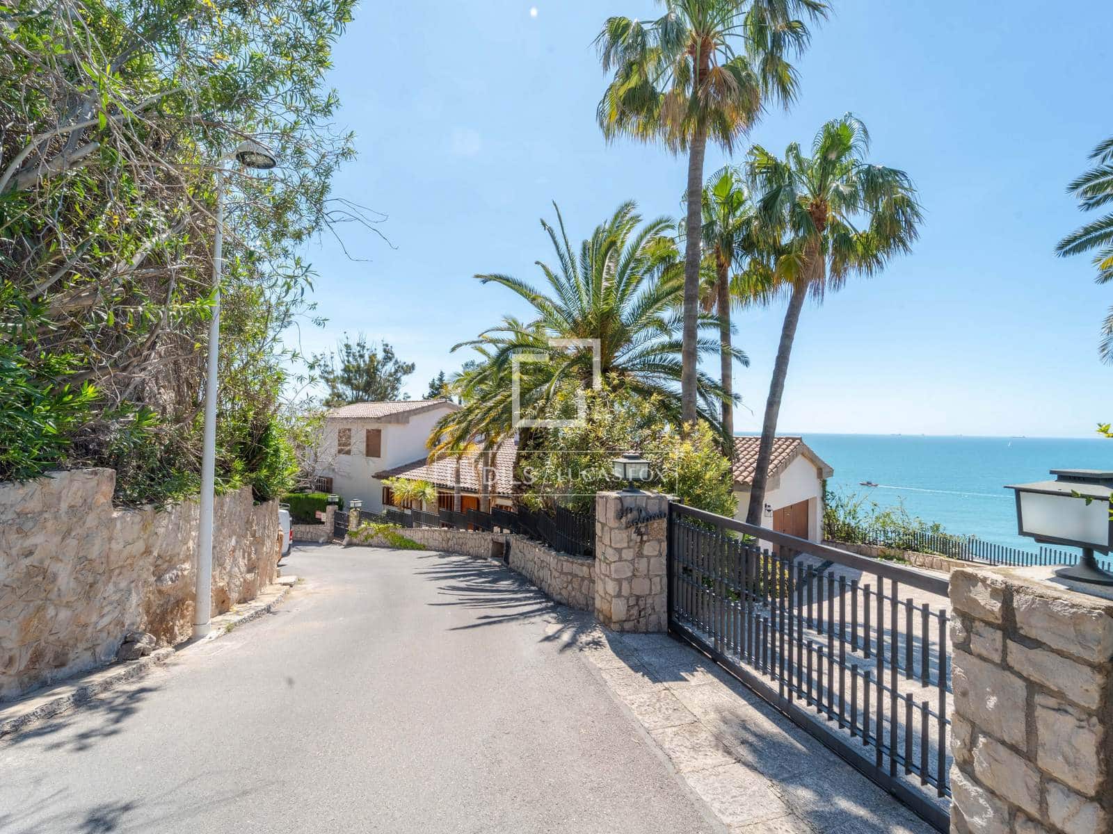 6 soverom Villa til salgs i Oropesa  med svømmebasseng garasje - € 2 580 000 (Ref: 9814680)